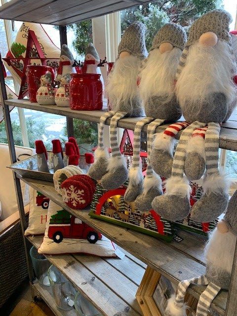 Festive Holiday &amp; Christmas Decorations Gallery | Seasons Four